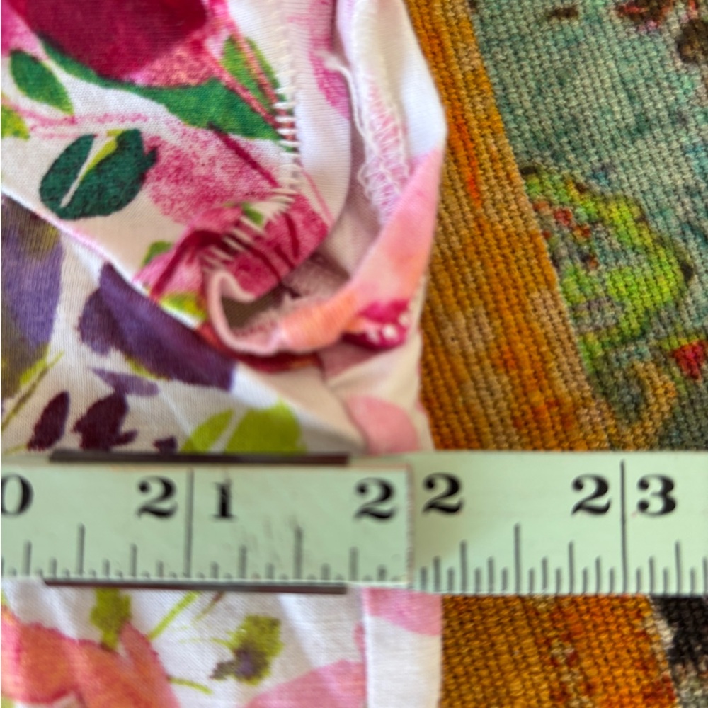 Westport XL Floral Blouse Pink Watercolor Print Short Sleeve Flowy - Picture 5 of 6